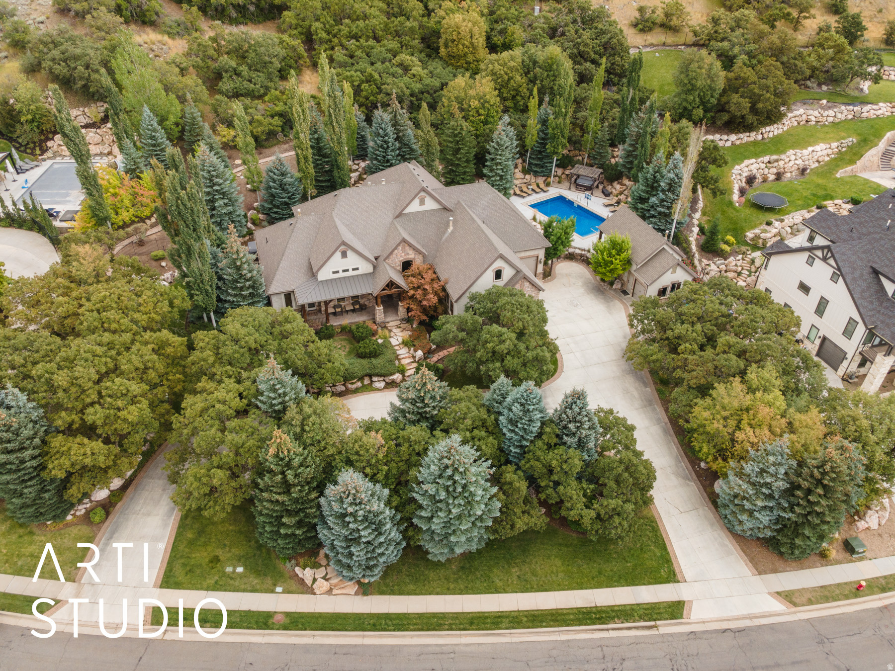LAYTON RIDGES - Residential