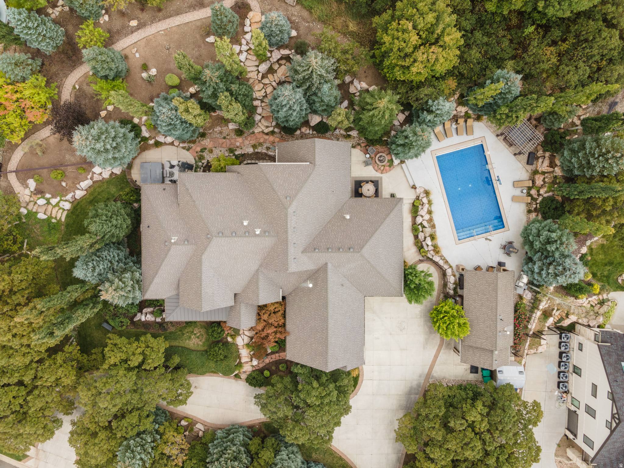LAYTON RIDGES - Residential