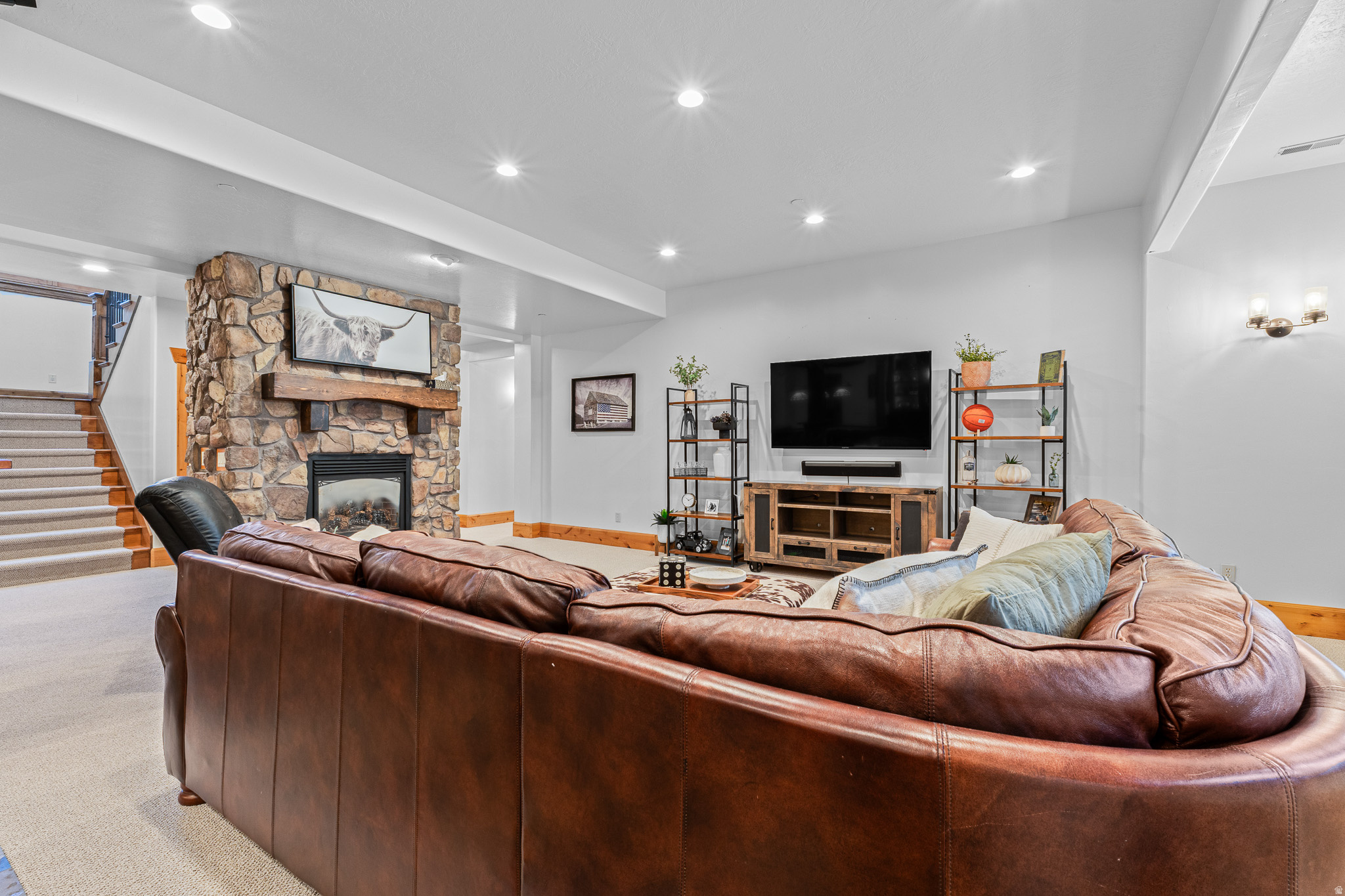 LAYTON RIDGES - Residential