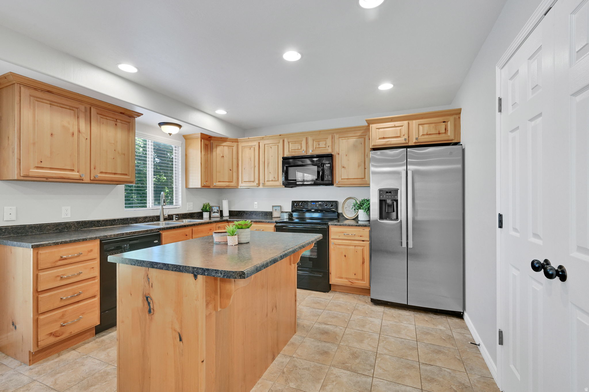STONEY BRK COTTAGES PRUD PH 01 - Residential