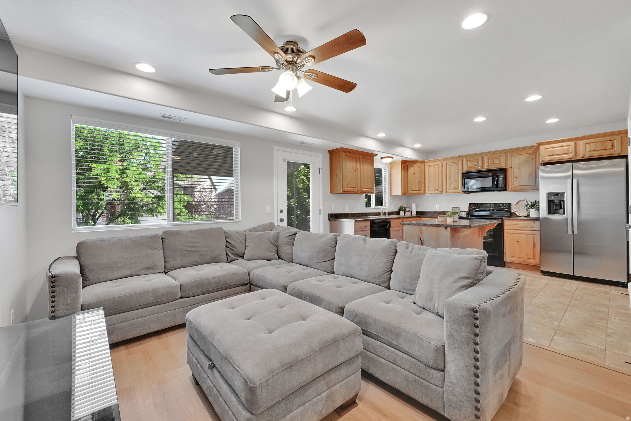 STONEY BRK COTTAGES PRUD PH 01 - Residential