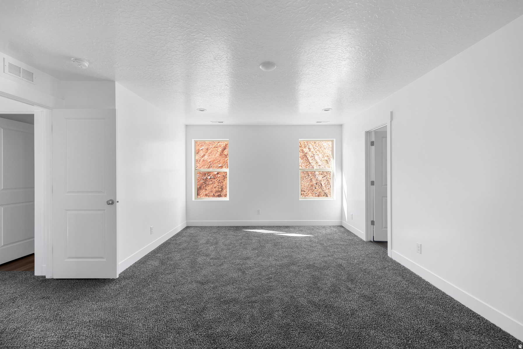 MAPLE MOUNTAIN - Residential
