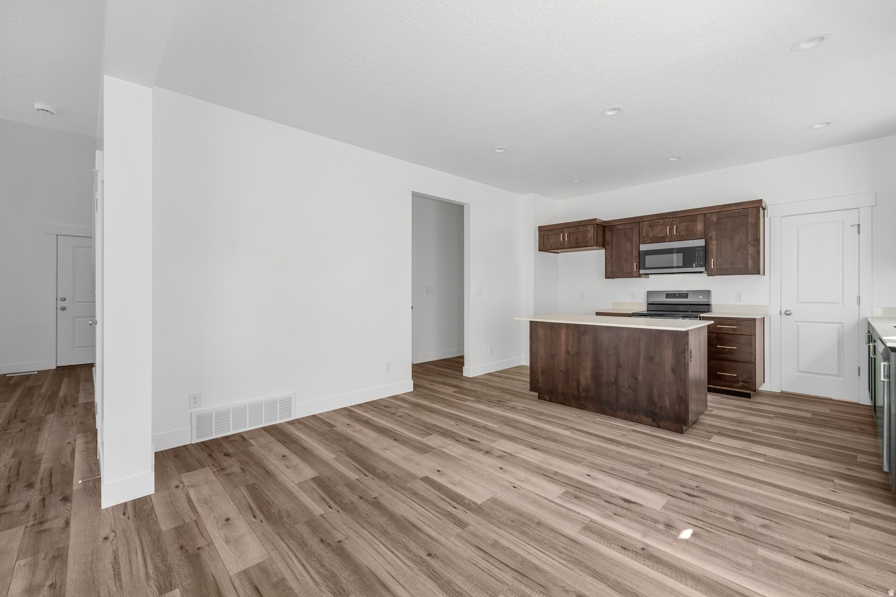 MAPLE MOUNTAIN - Residential