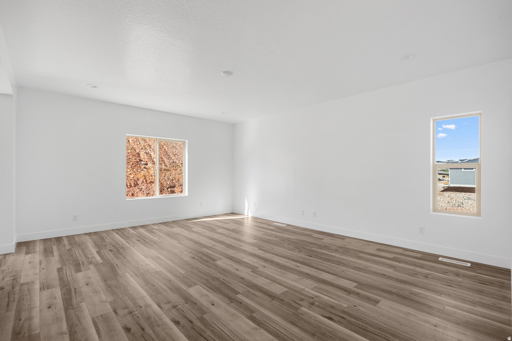 MAPLE MOUNTAIN - Residential