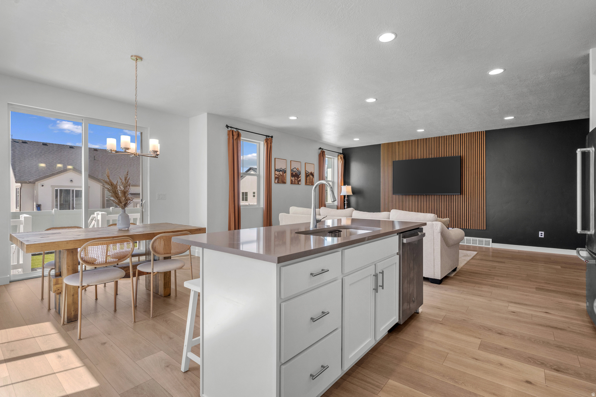 HOLBROOK FARMS - Residential