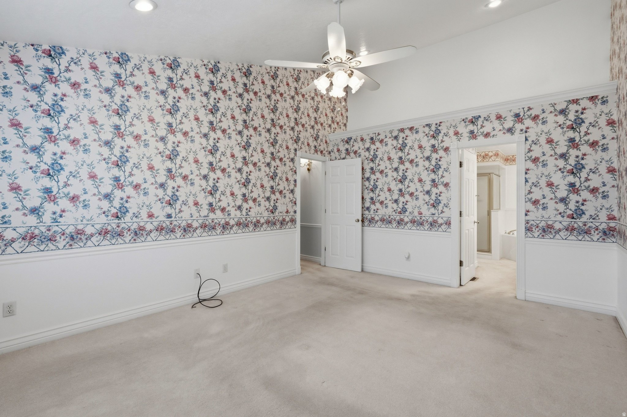 MOUNTAIN ROSE - Residential