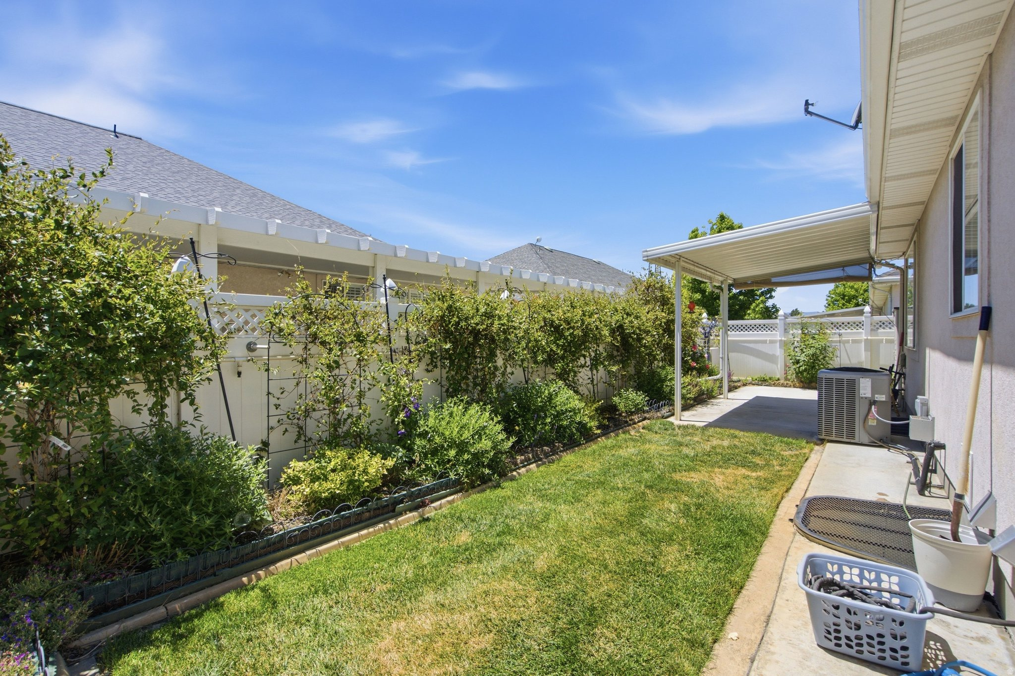 MOUNTAIN ROSE - Residential