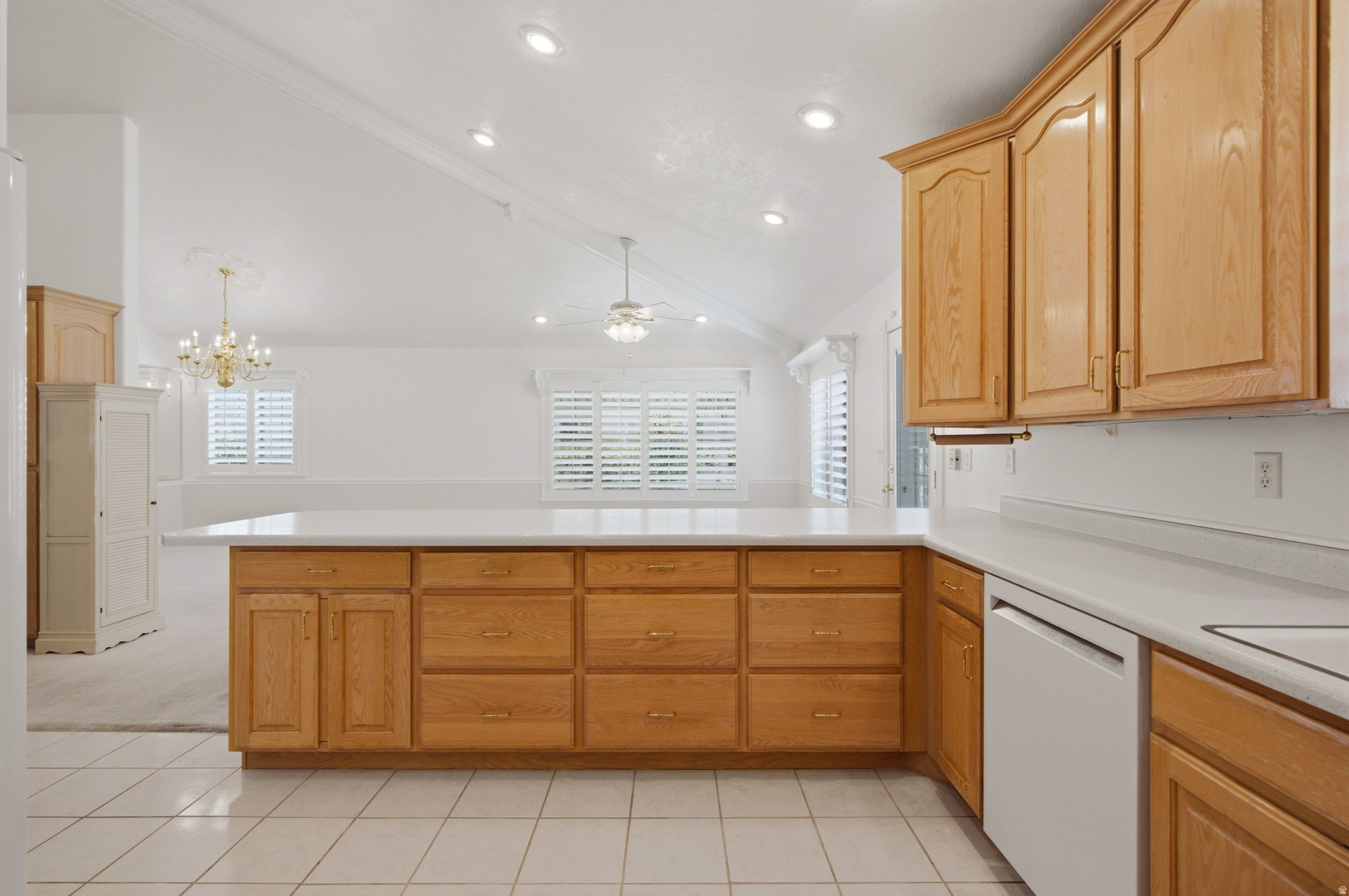 MOUNTAIN ROSE - Residential