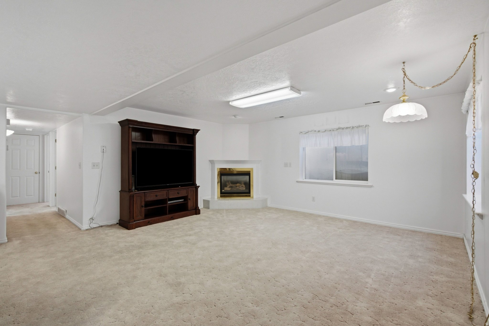 MOUNTAIN ROSE - Residential