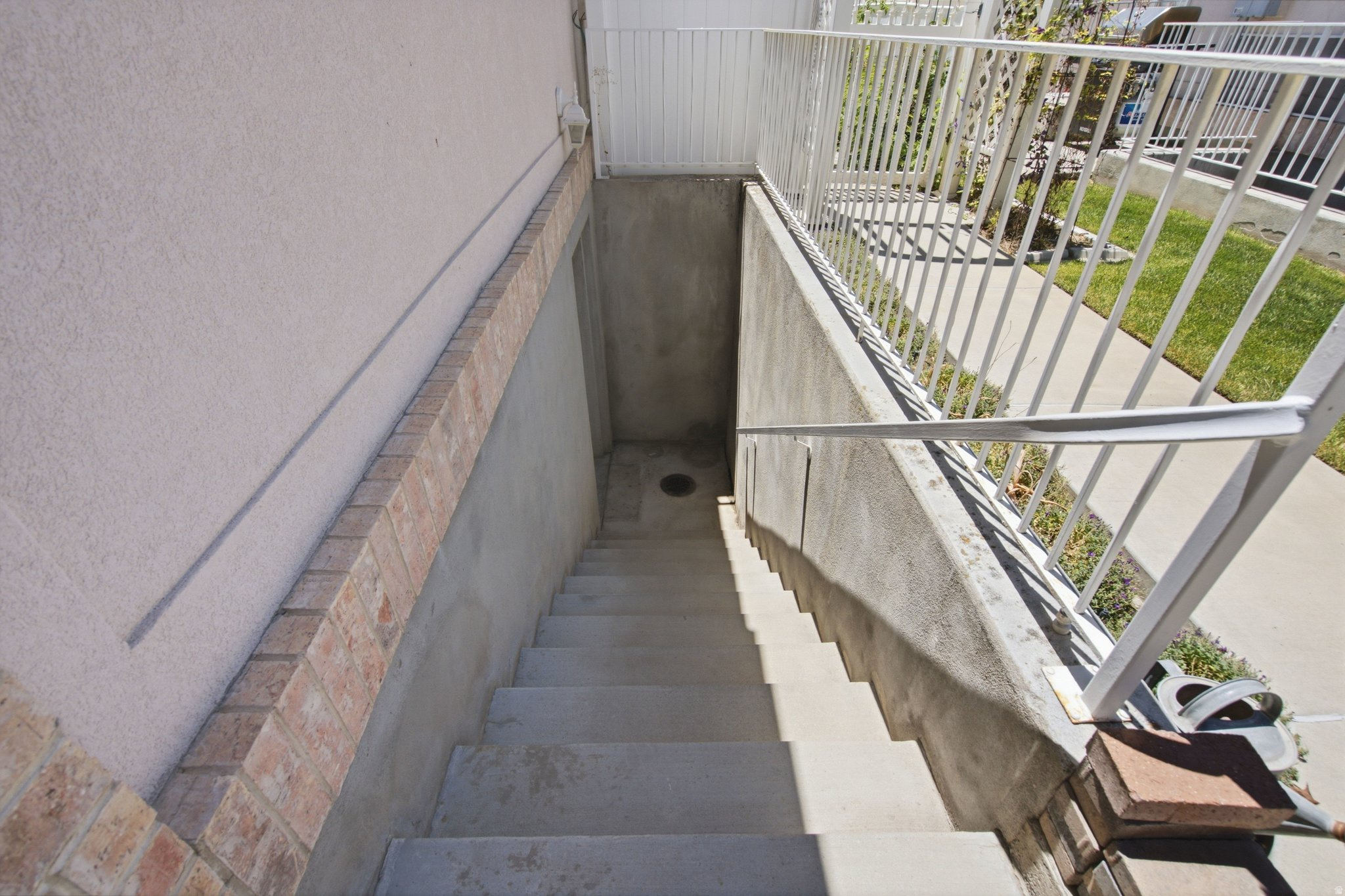 MOUNTAIN ROSE - Residential