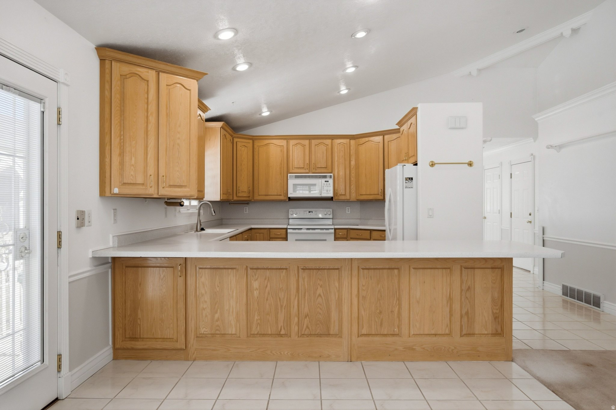 MOUNTAIN ROSE - Residential