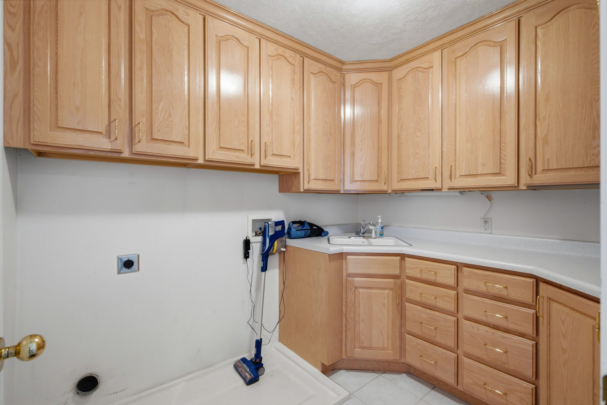 MOUNTAIN ROSE - Residential