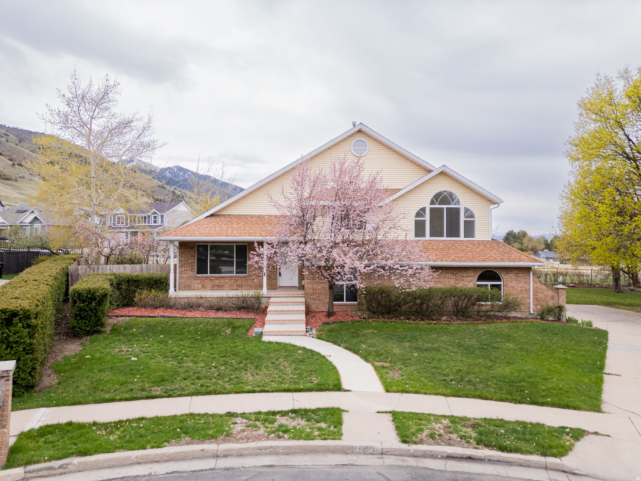 ==Motivated Seller==Escape the hustle and unwind in this Dream Family Home in a Peaceful, Tree-Lined col de sac with no backyard neighbors, just excellent privacy and tranquility. this home offers a sprawling yard, perfect for outdoor gatherings, gardening, pets to roam or simply enjoying your sunny afternoon in Cache Valley.Inside, you'll find a warm, inviting layout designed for family life, with room to grow.Whether you're looking for a quiet haven or a nature escape, this home delivers both the privacy and space. Don't wait homes,like this are rare in the area! Schedule a tour today.