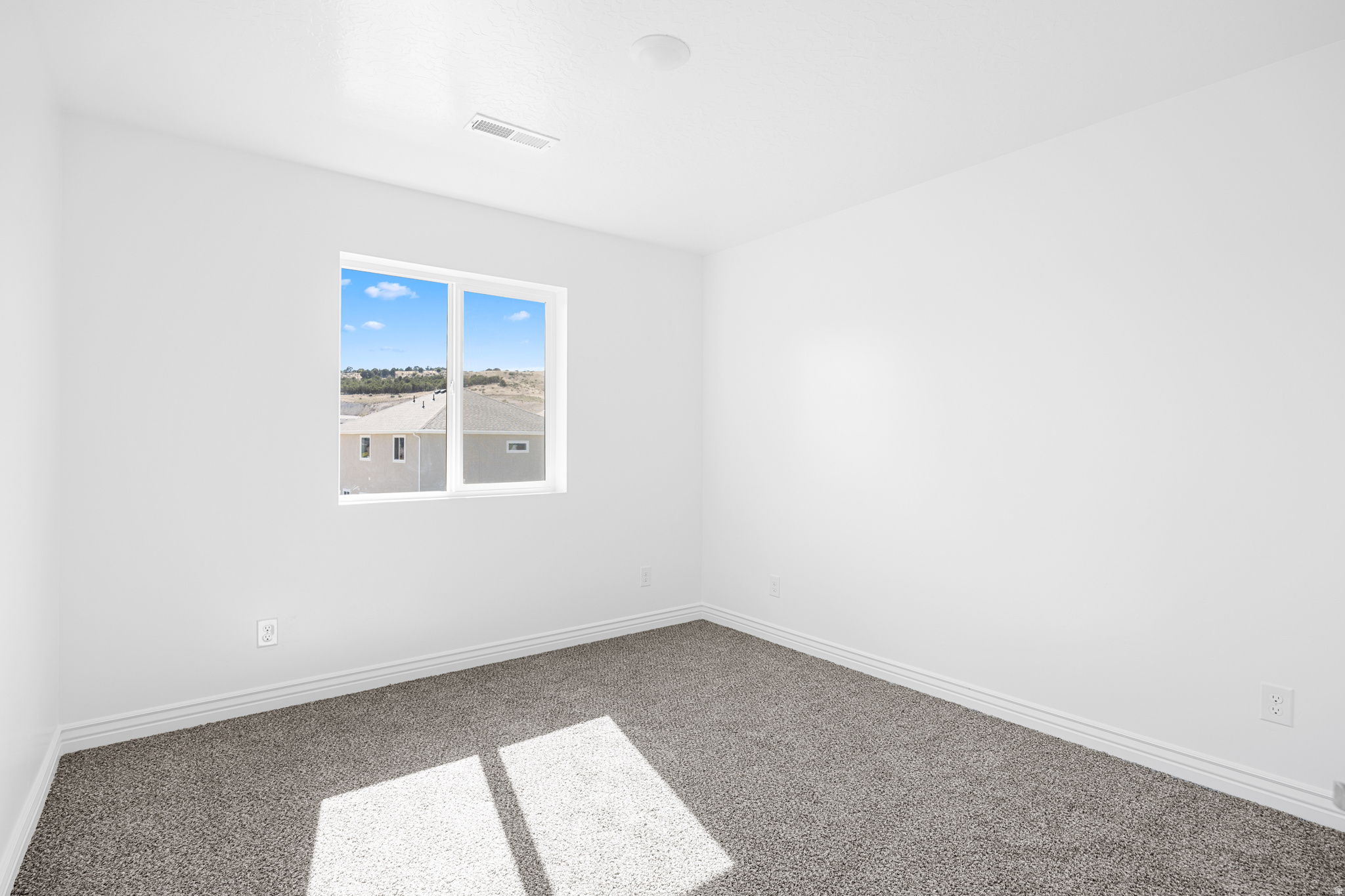 SUMMIT RIDGE - Residential