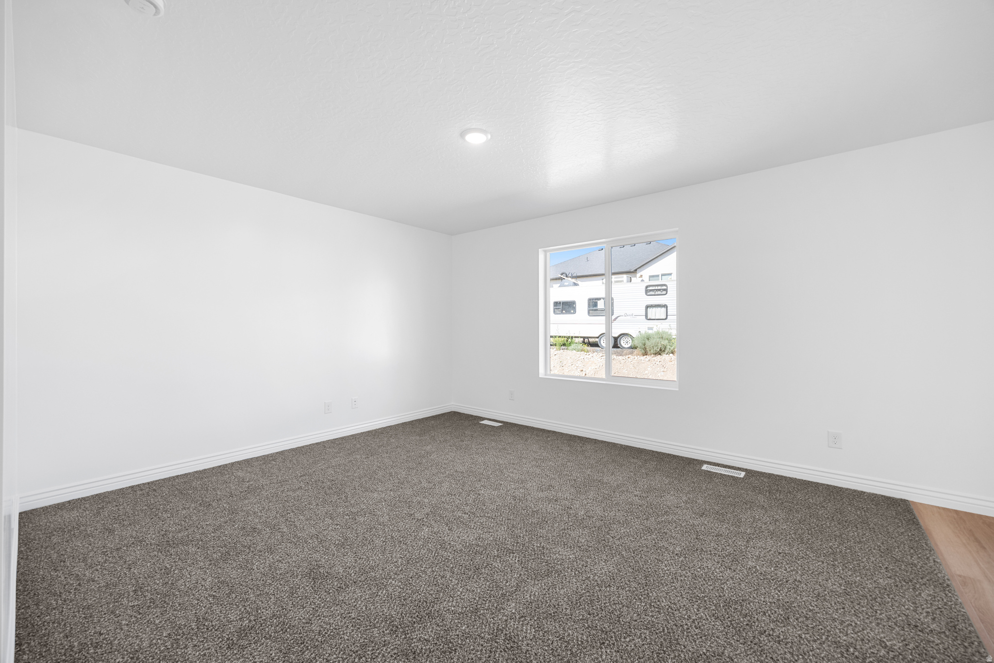 SUMMIT RIDGE - Residential