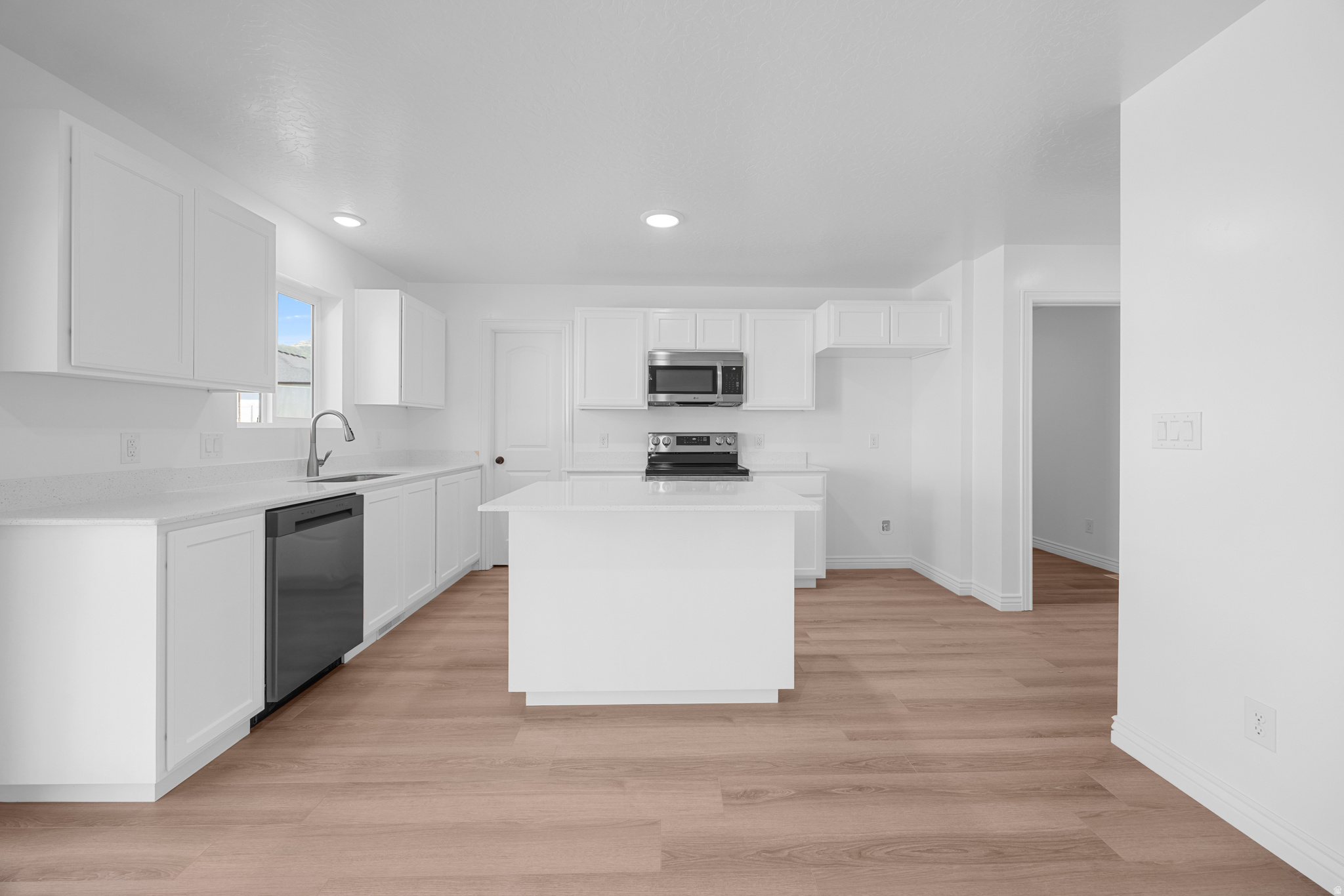 SUMMIT RIDGE - Residential