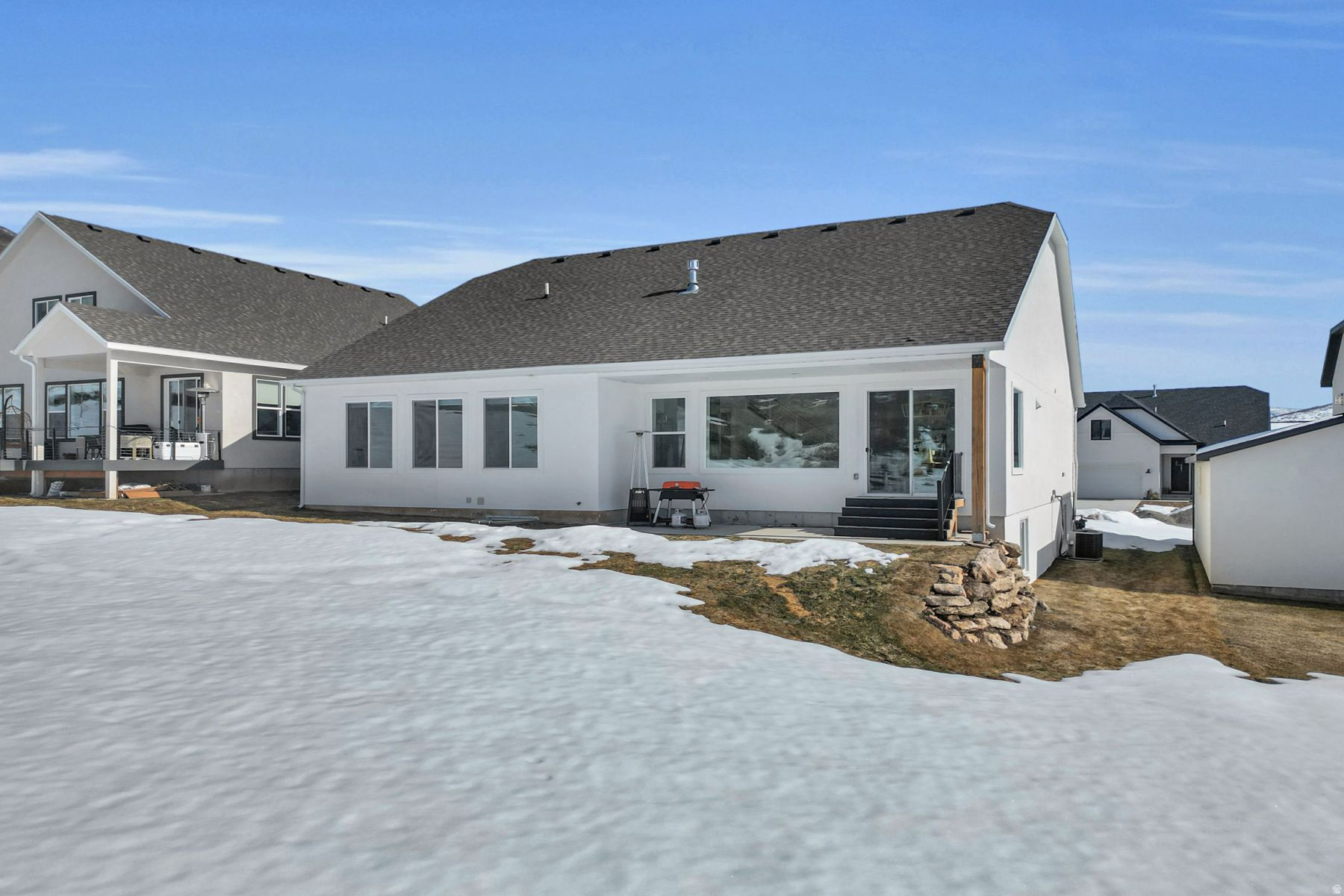 SCOTCH FIELDS - Residential