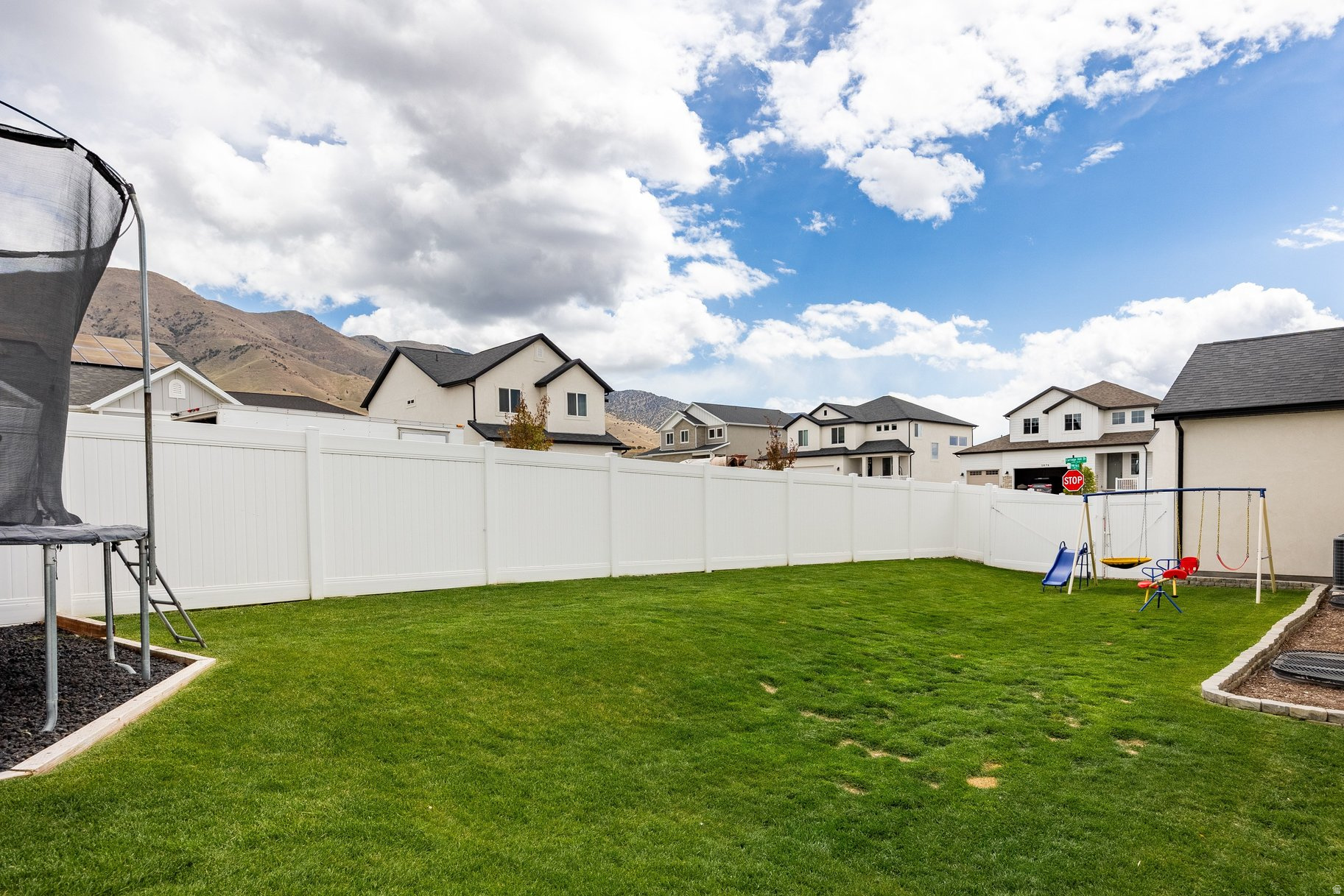 EAGLE POINT - Residential