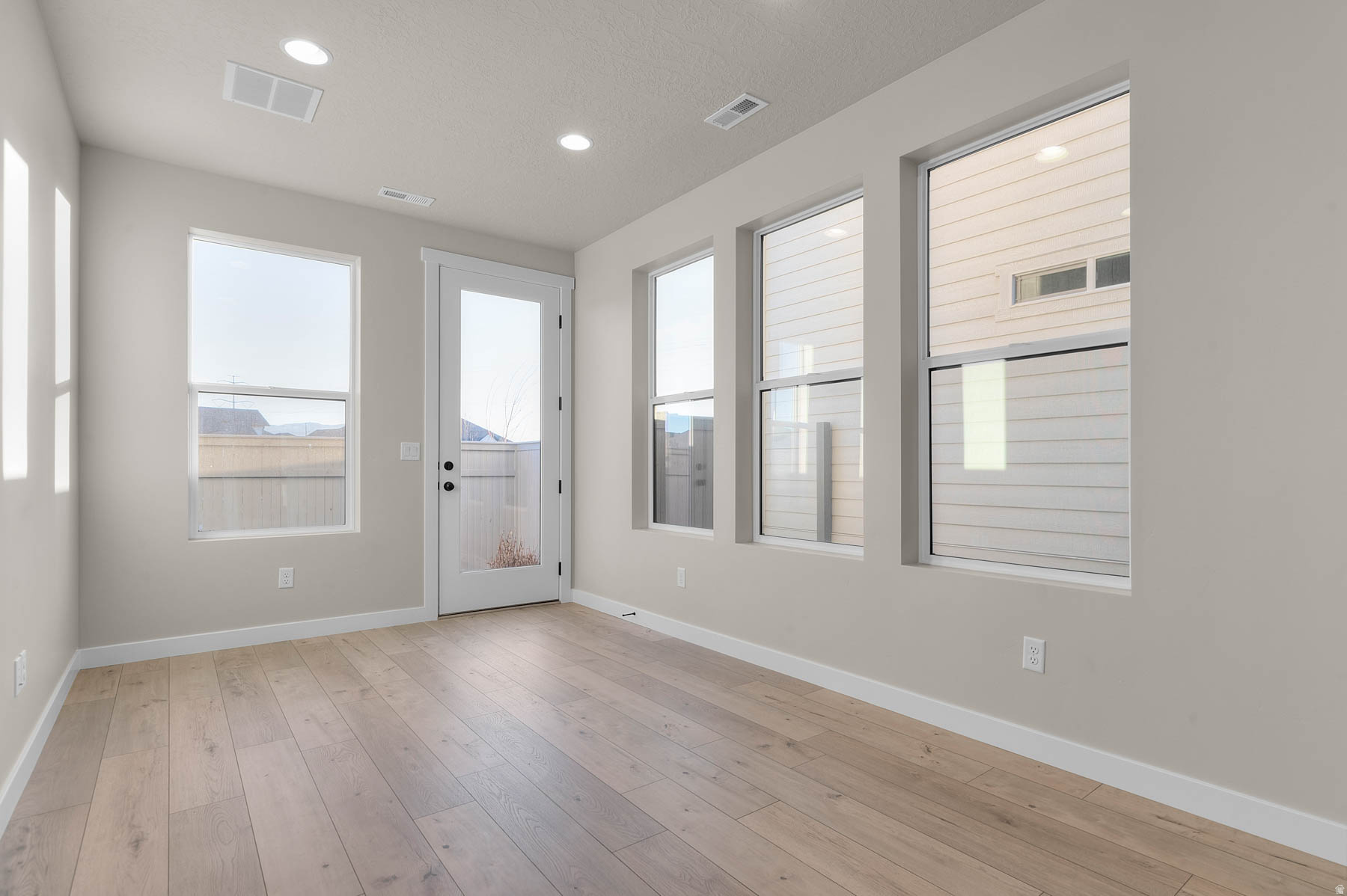 HOLBROOK E VILLAS 624 - Residential