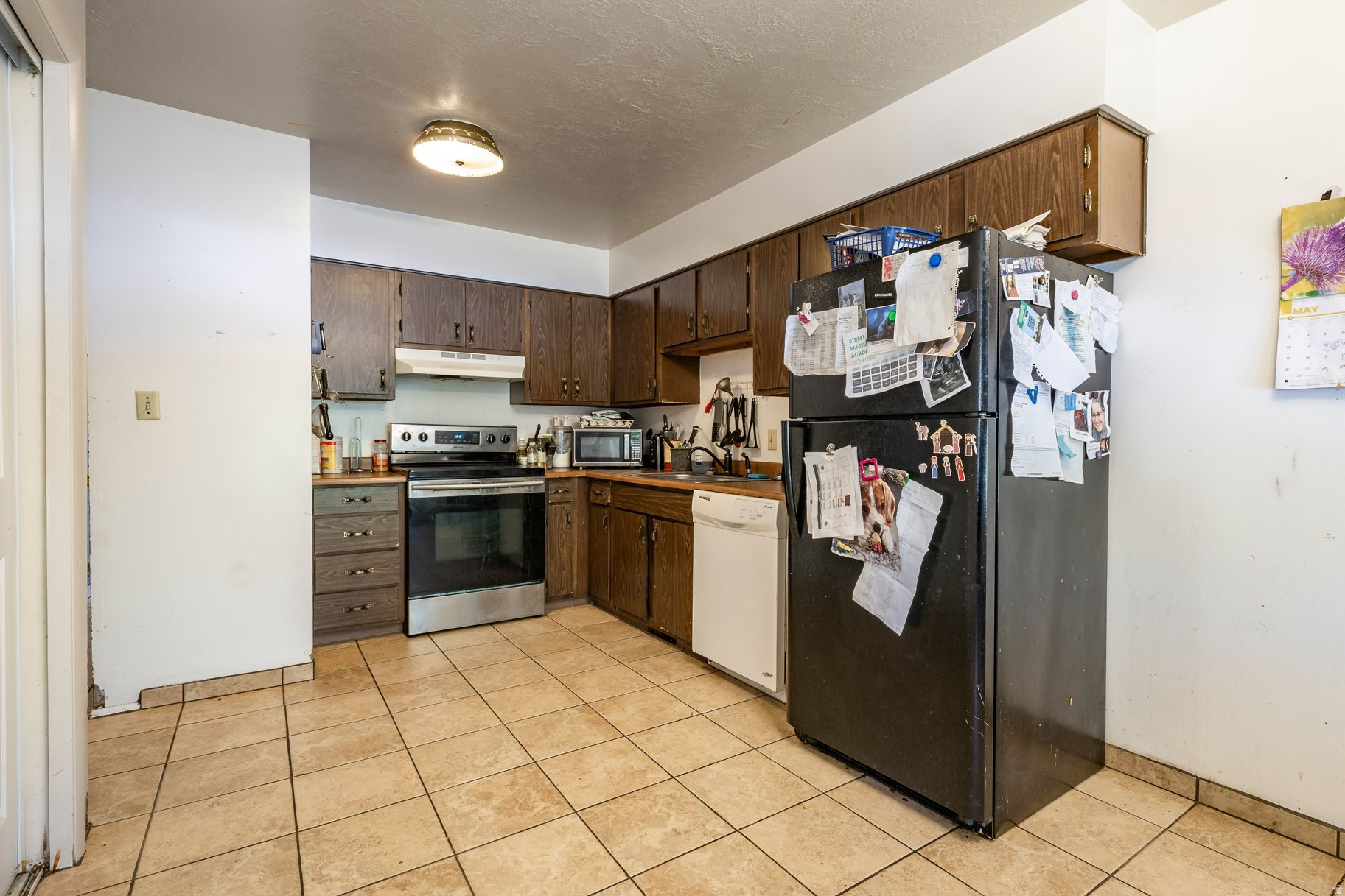 PARKWOOD ESTATES - Residential
