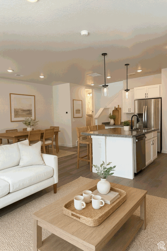 BONNEVILLE T - Residential