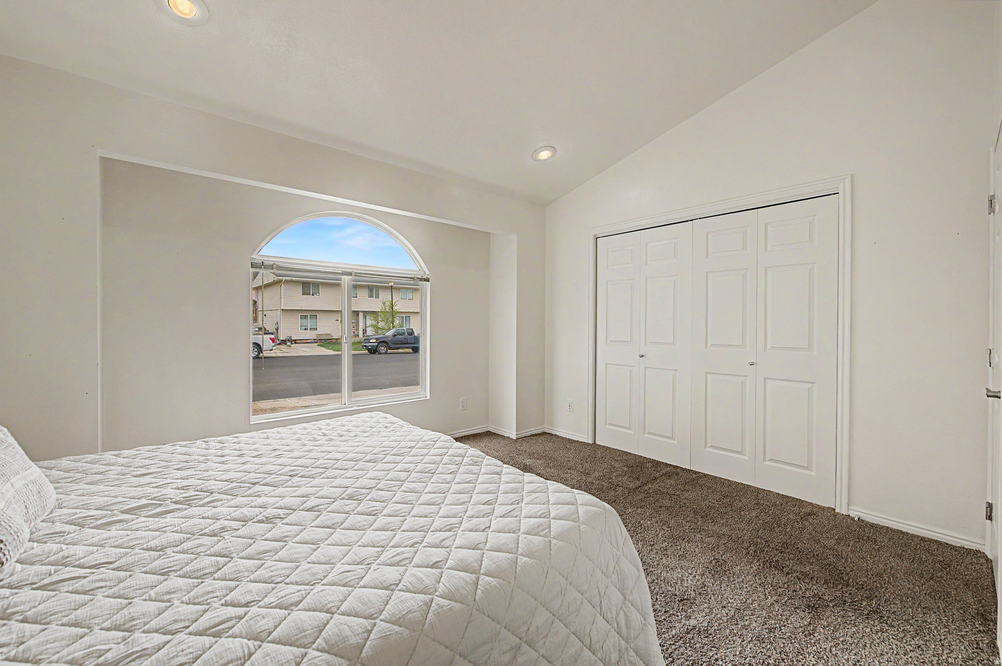 EASTRIDGE - Residential