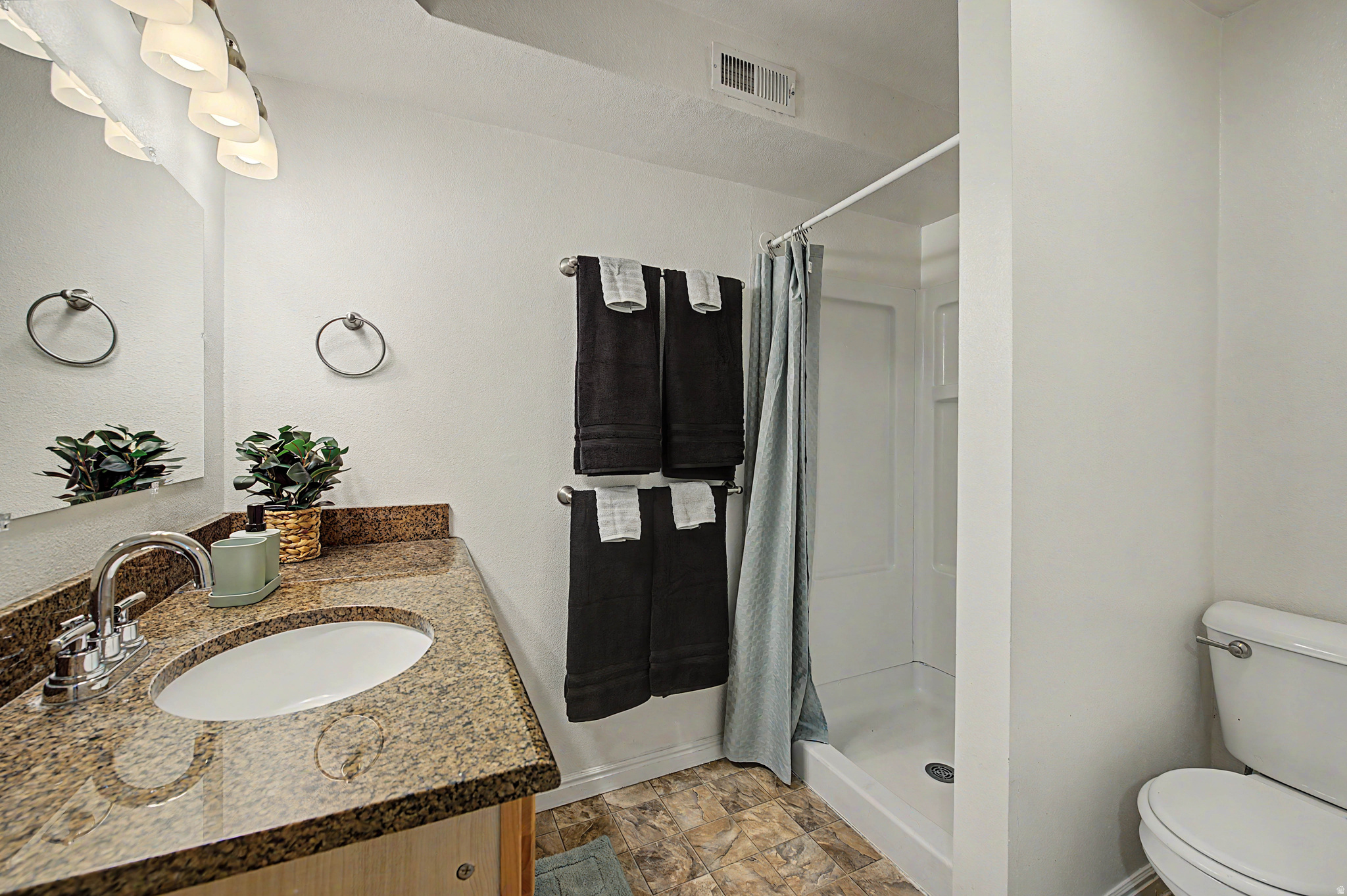 EASTRIDGE - Residential