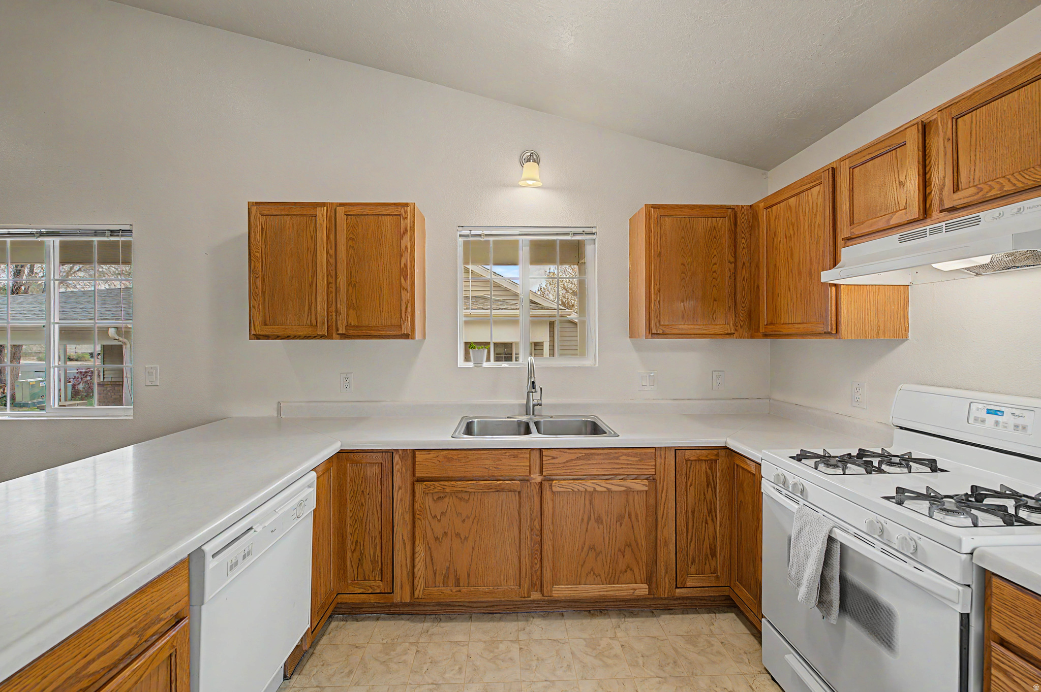 EASTRIDGE - Residential