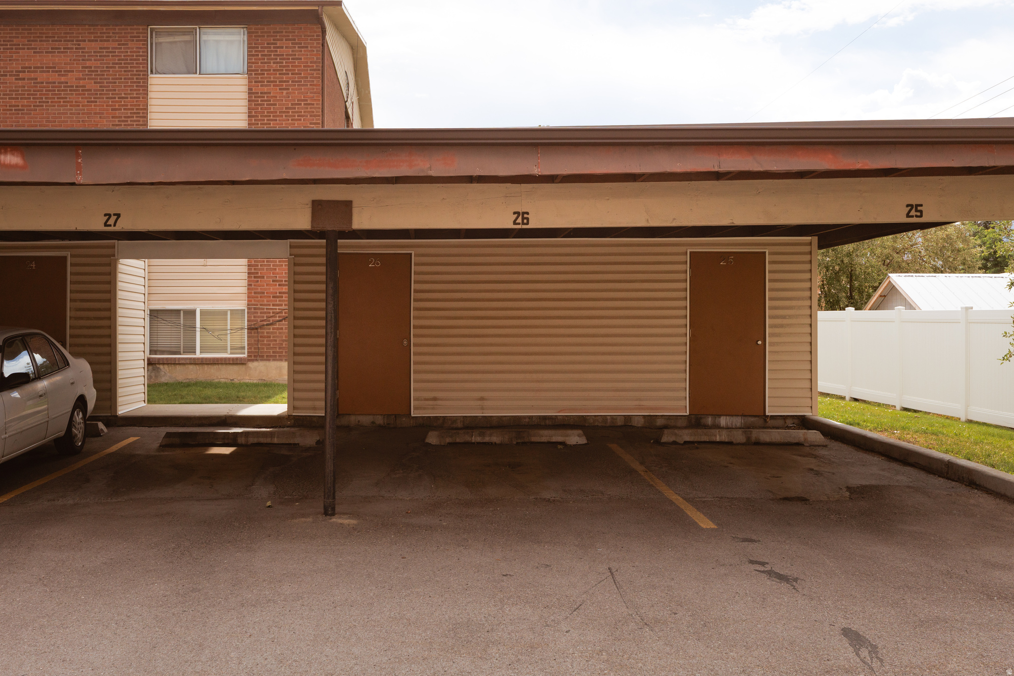 HEATHER RIDGE CONDM - Residential