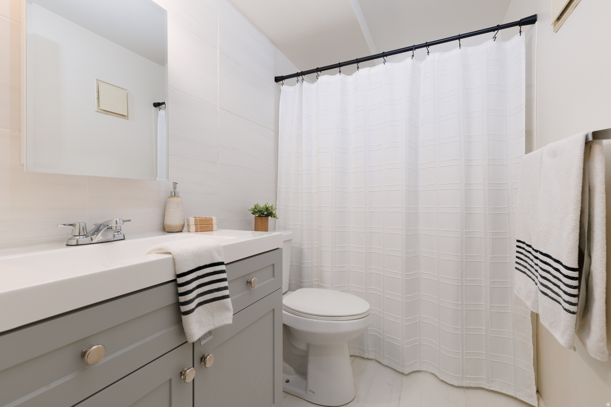 HEATHER RIDGE CONDM - Residential
