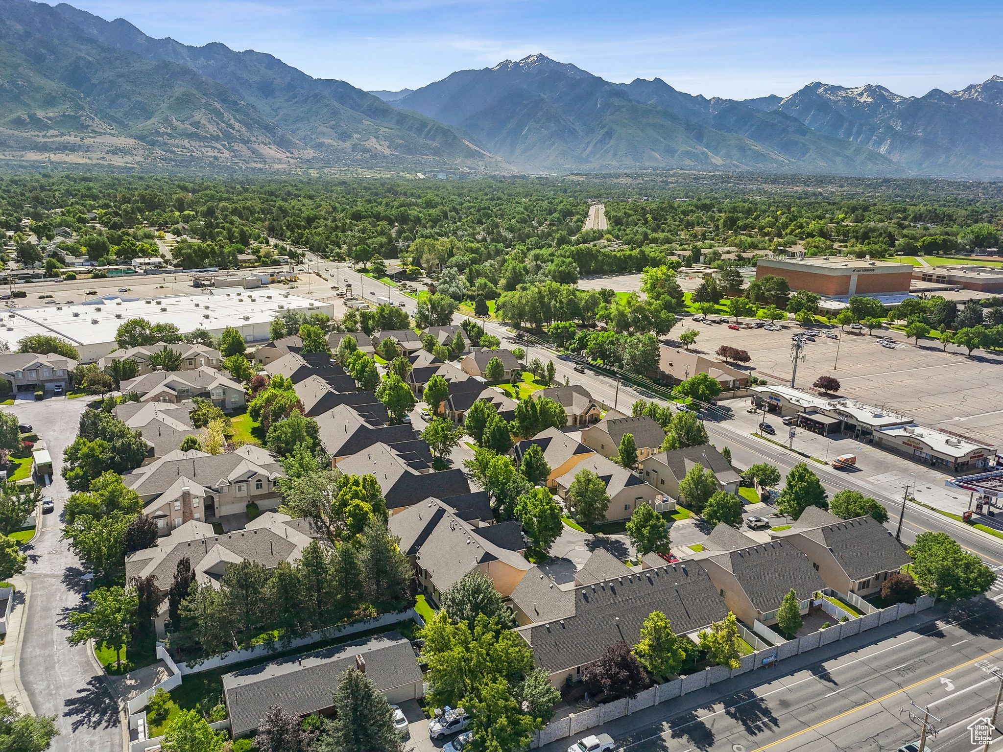 VILLAGE - Residential