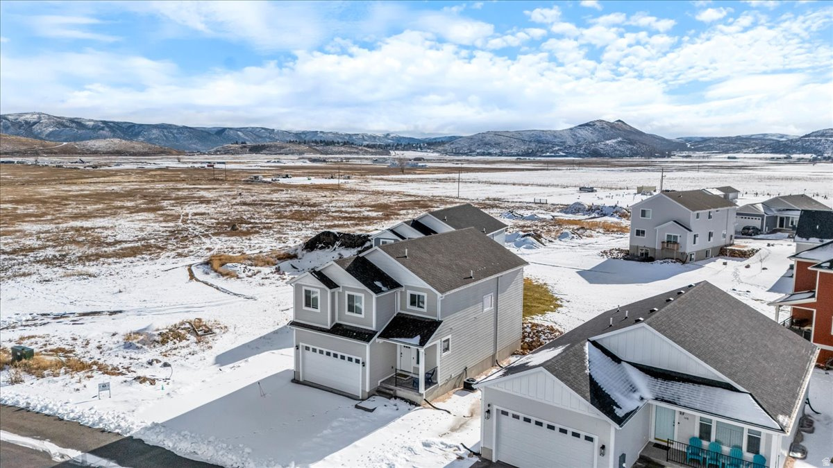 THE VILLAGE AT LIGHTHOUSE POINT - Residential