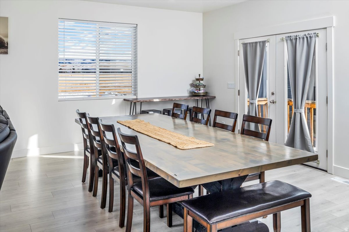 THE VILLAGE AT LIGHTHOUSE POINT - Residential
