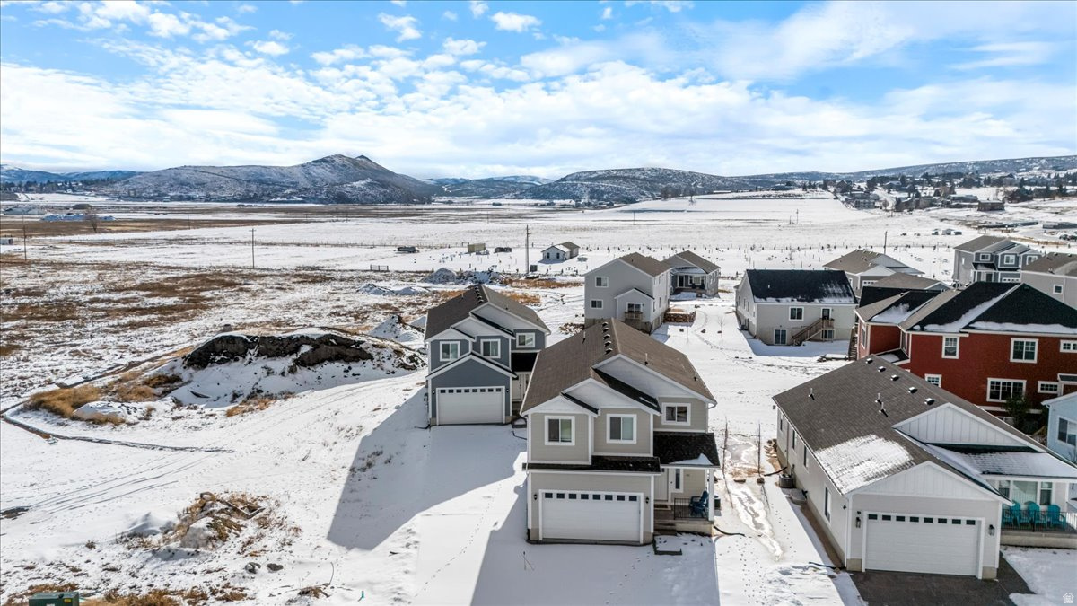 THE VILLAGE AT LIGHTHOUSE POINT - Residential