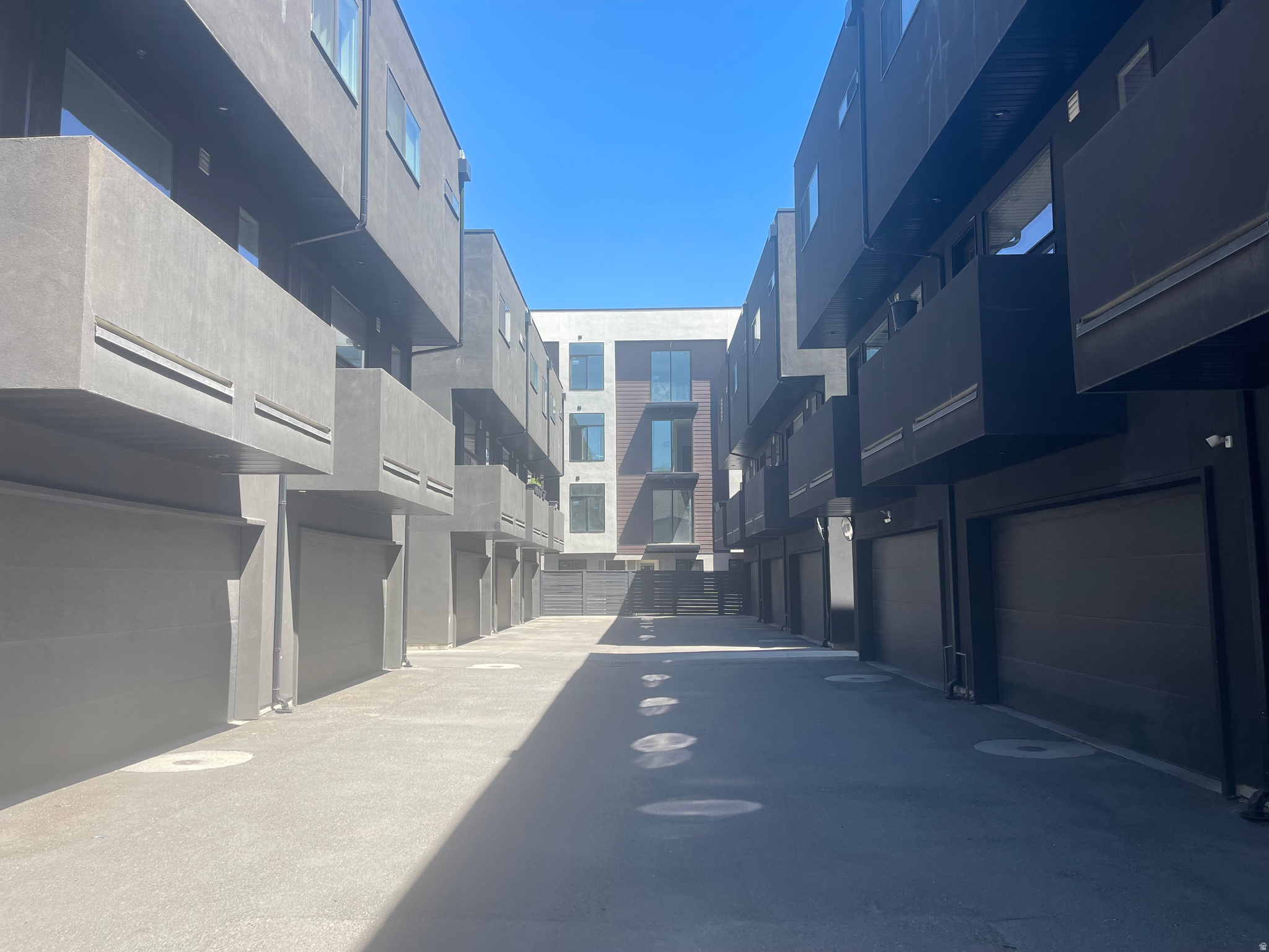 THE RUBY - Residential