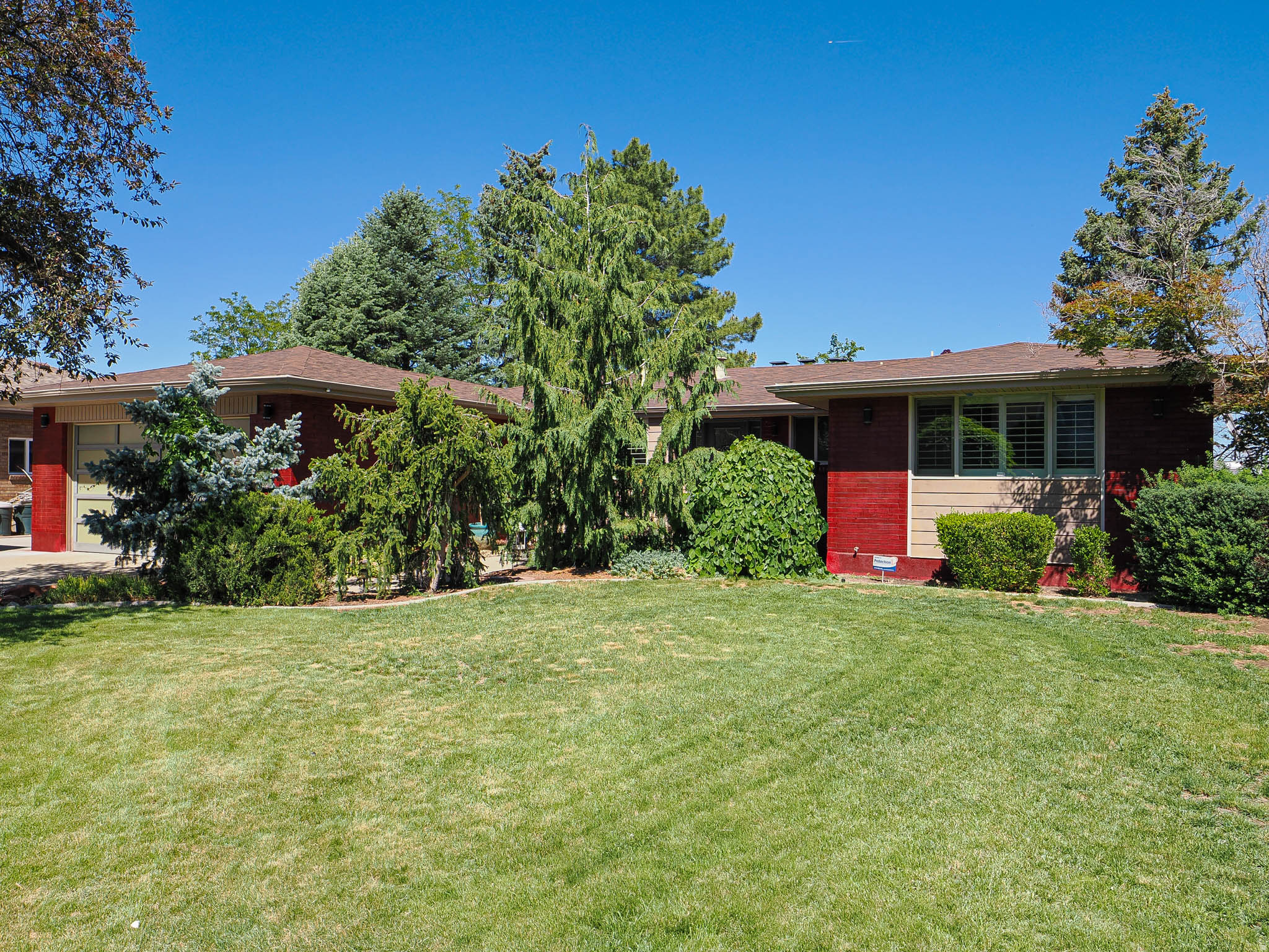 RIVIERA HEIGHTS - Residential