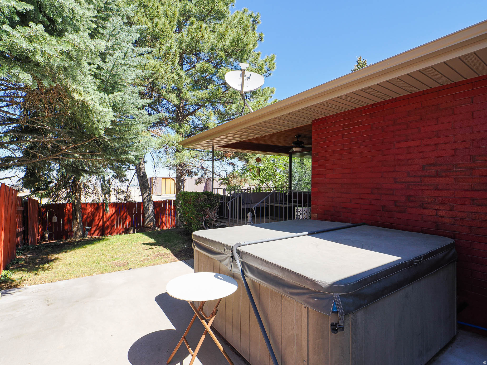 RIVIERA HEIGHTS - Residential