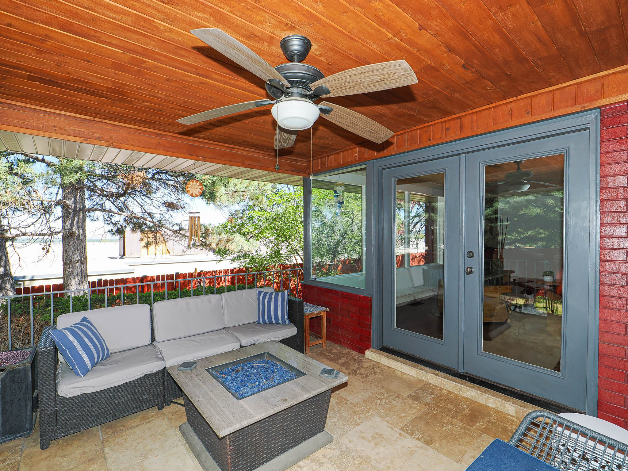 RIVIERA HEIGHTS - Residential