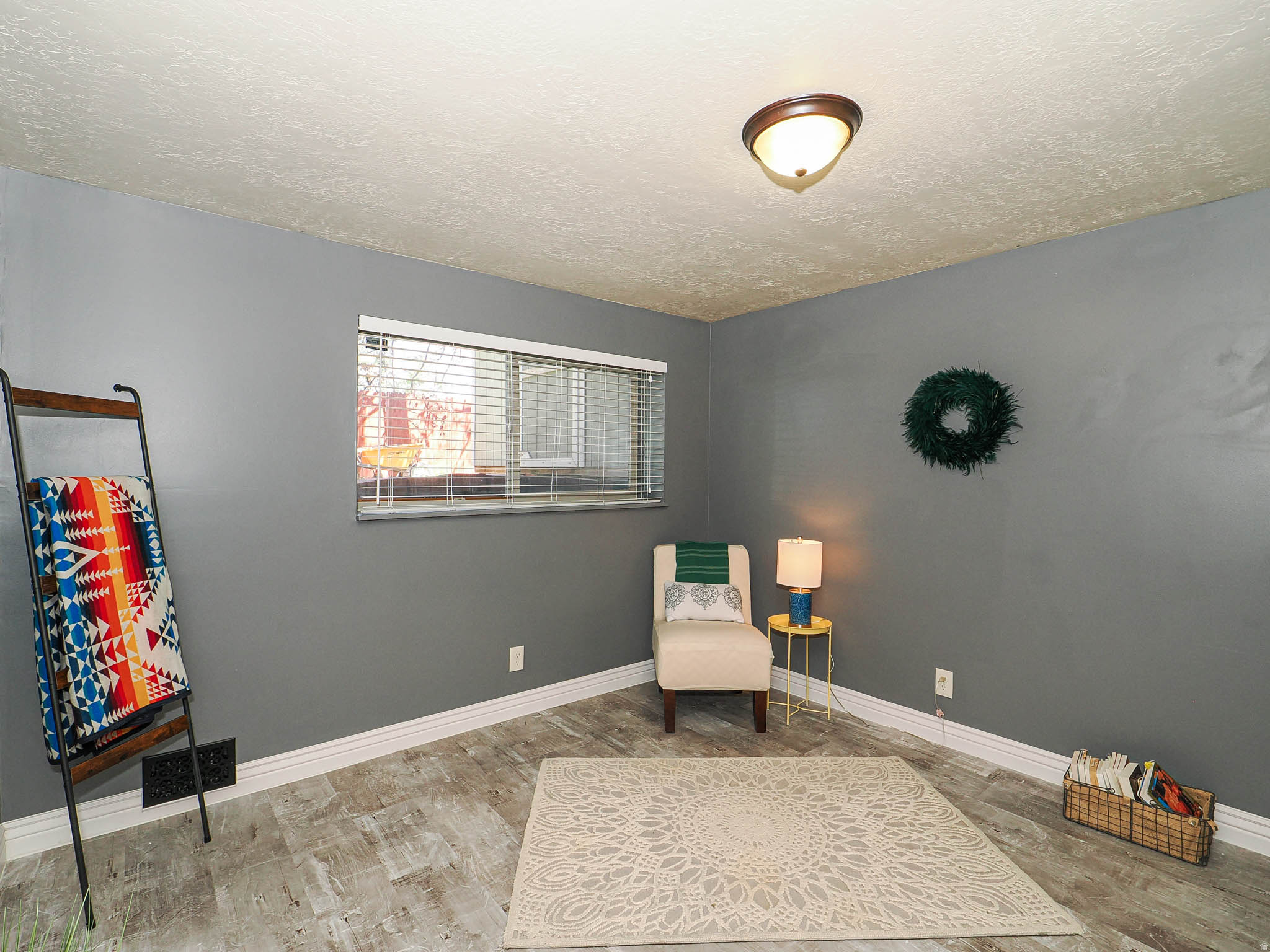 RIVIERA HEIGHTS - Residential