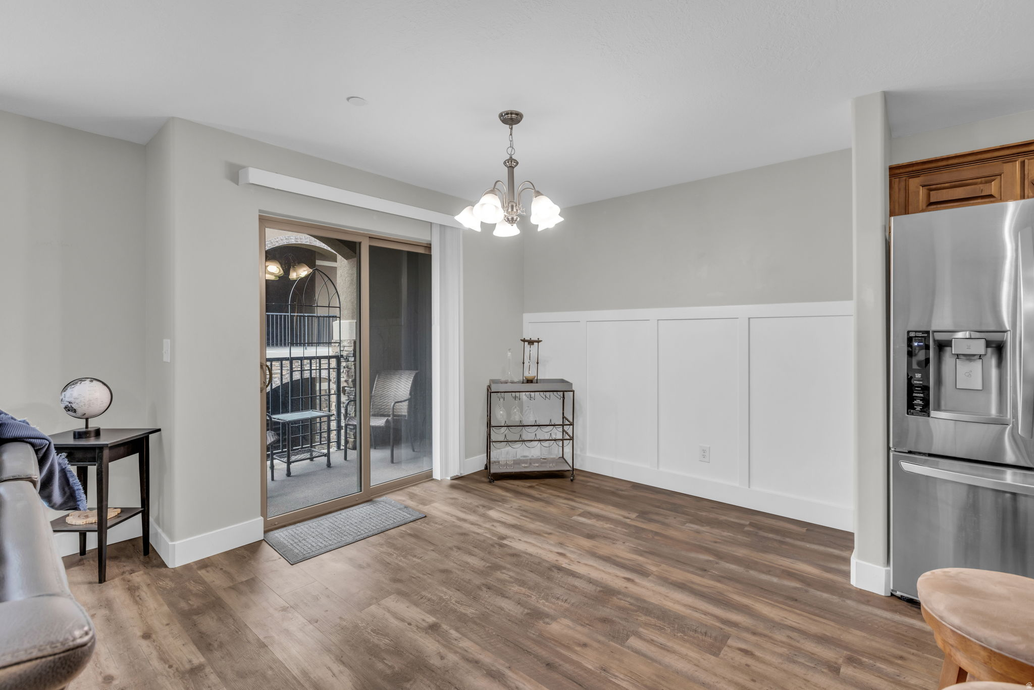 CREEKSIDE VILLAGE - Residential