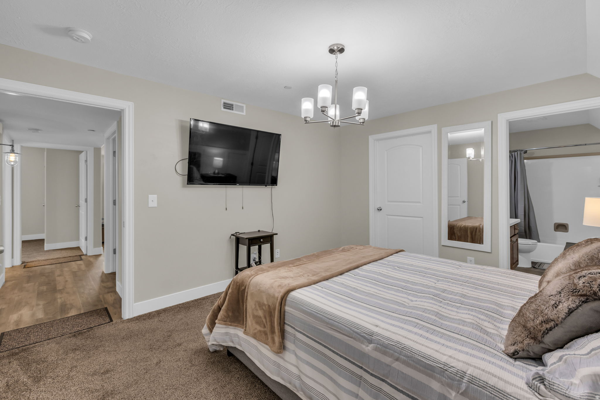 CREEKSIDE VILLAGE - Residential