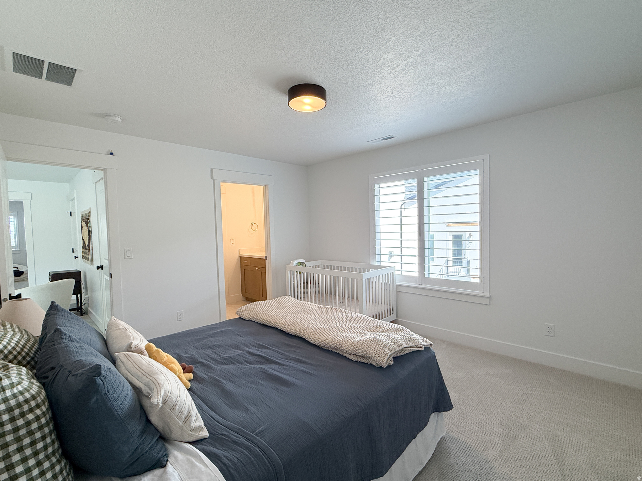 VIEWS AT ROCKWOOD - Residential