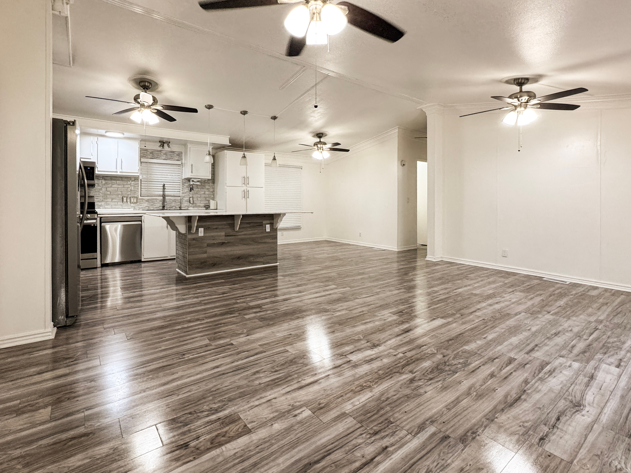 MOUNTAIN VIEW MHC - Residential