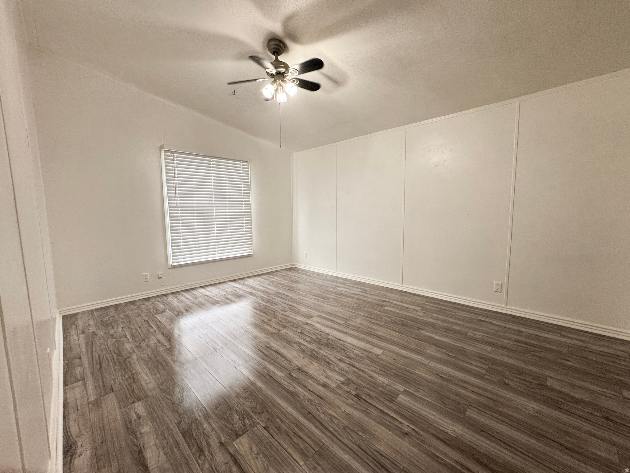 MOUNTAIN VIEW MHC - Residential