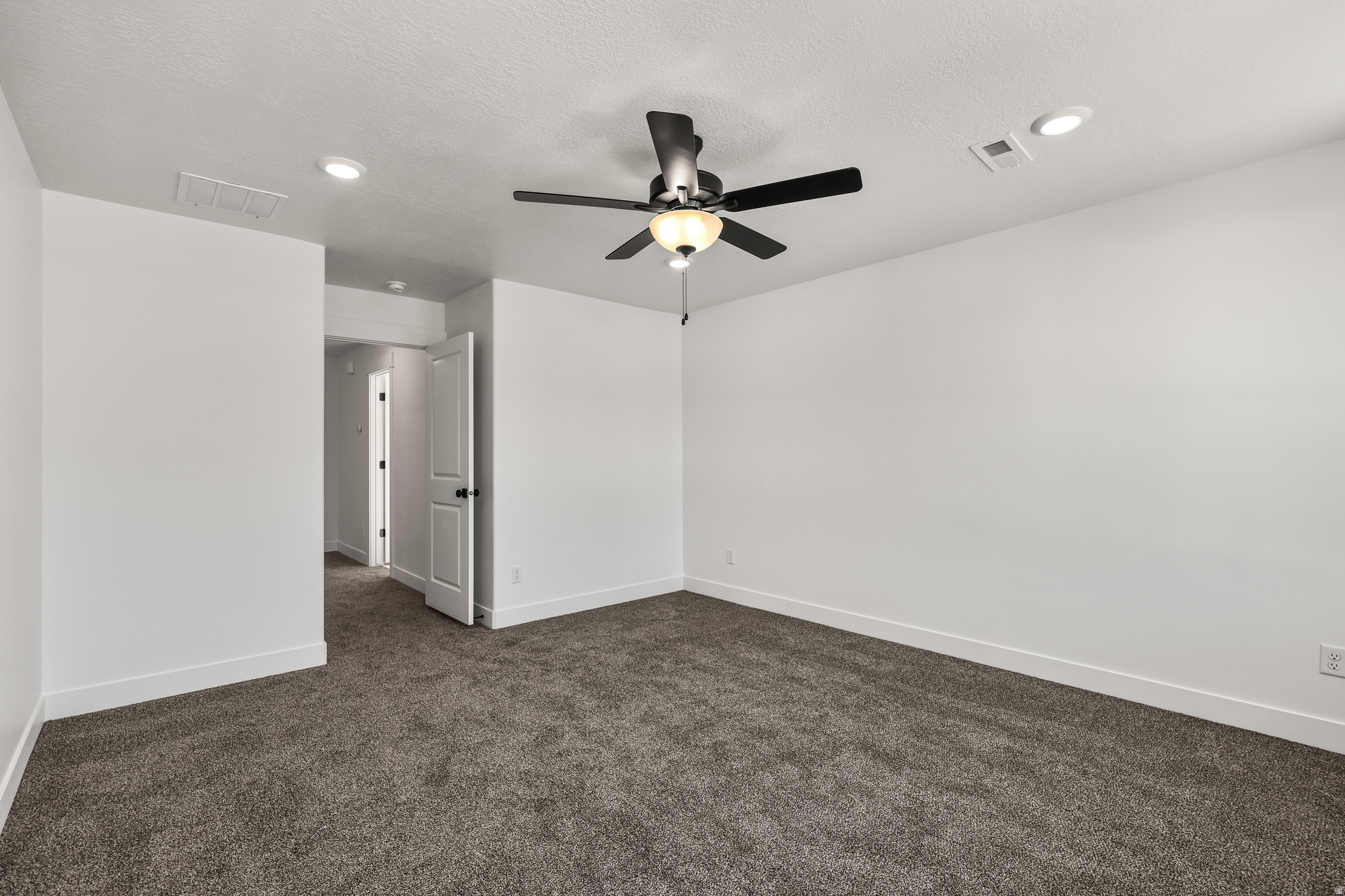 LIBERTY COVE - Residential