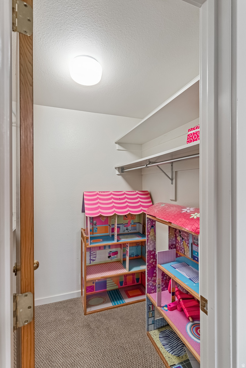 BLOOMINGTON COUNTRY CLUB 1 AMD & EXT - Residential