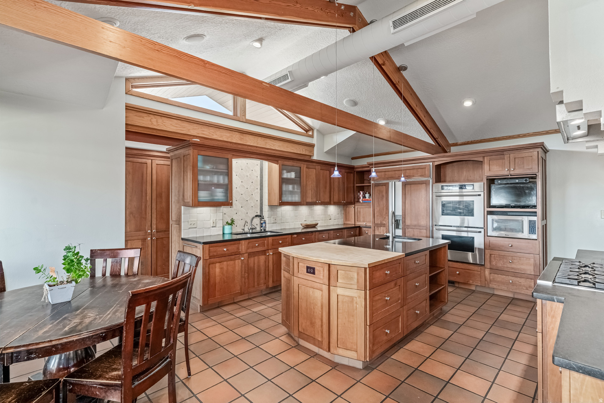 BLOOMINGTON COUNTRY CLUB 1 AMD & EXT - Residential