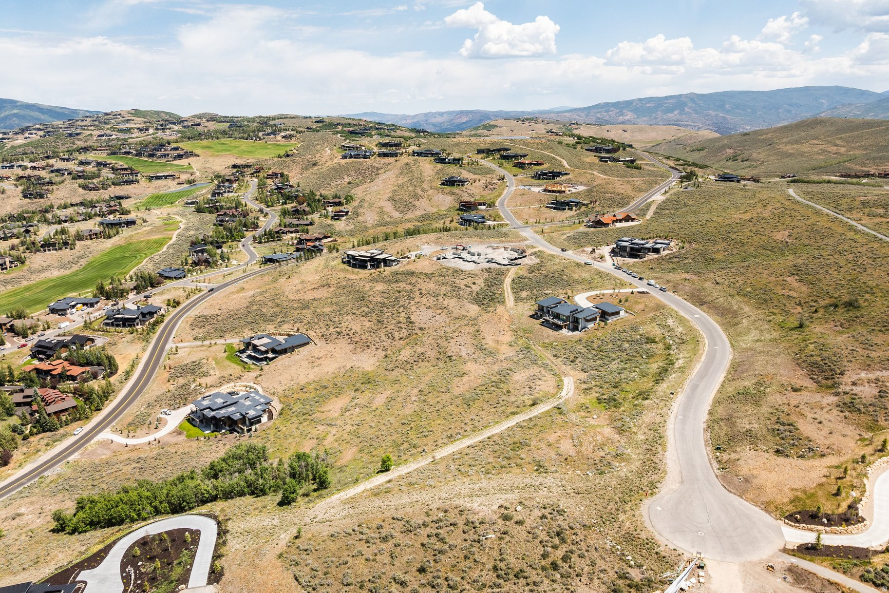 ELK RIDGE BLUFFS - Land