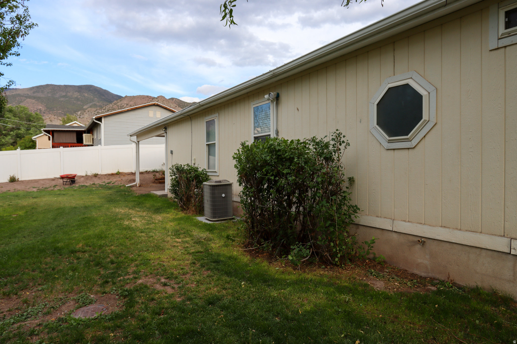 MONROE CITY SURVEY - Residential