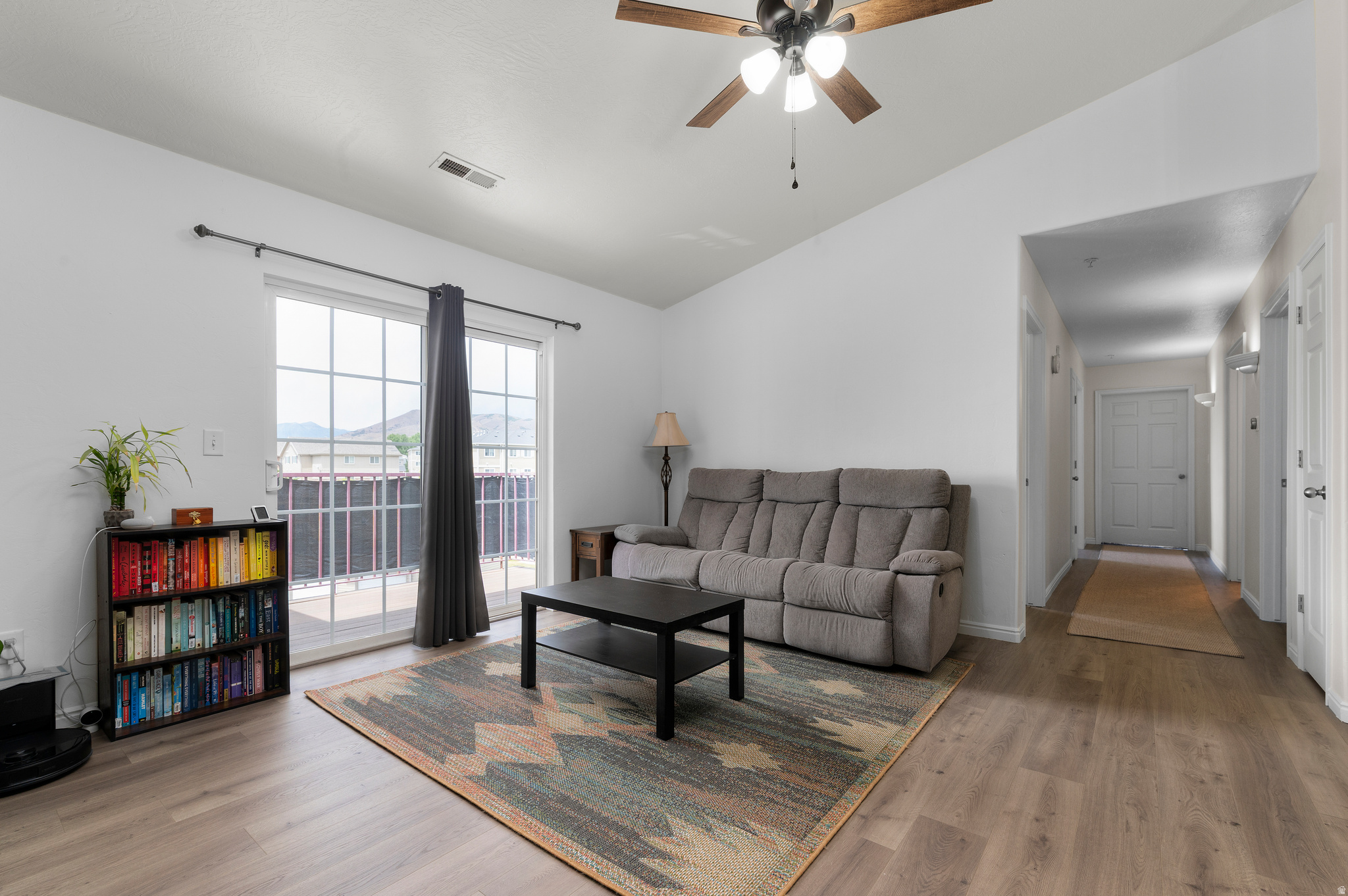 HILLCREST - Residential